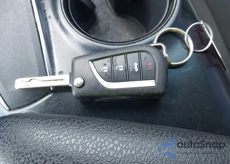 2020 Toyota Camry Le из США, поврежденный, VIN 4T1C11AK8LU907636